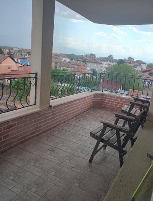 Дава се под наем Четиристаен апартамент в Пловдив, Прослав - 129 кв.м за 500 € - Снимка #4