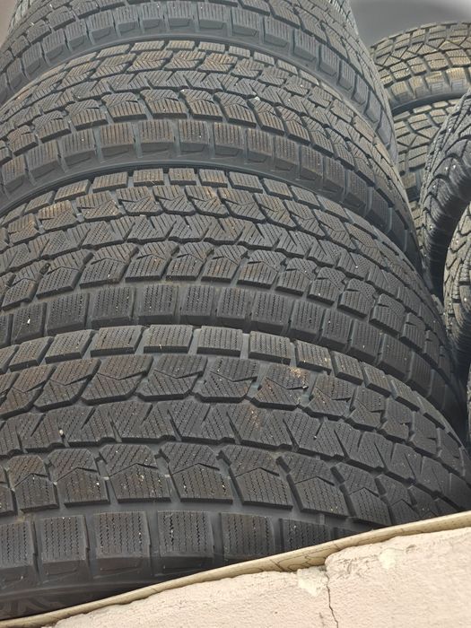 Шины зимние maxxis