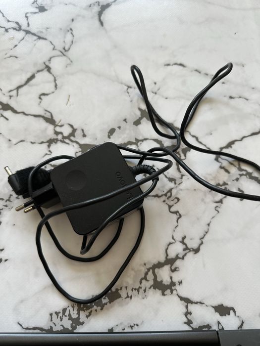 Ноутбук   Lenovo