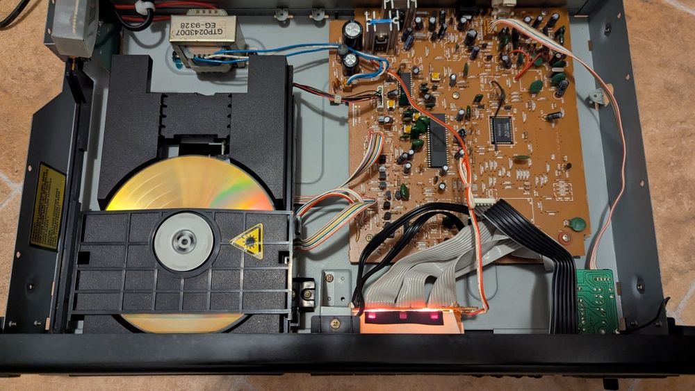 Cd player Dual CD 135 RC, ieșire coaxiala