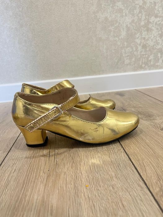 Туфли для танцев