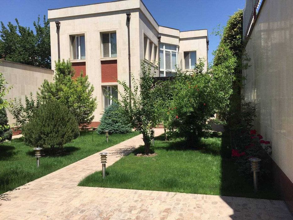 Аренда Дом Яккасарайский район шикарный больщой дом