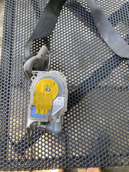 Centura de siguranța Toyota RAV 4 stânga fata anul 2010