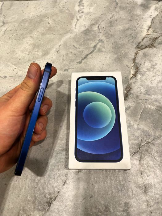 Iphone 12 blue 128gb sotiladi srochno!