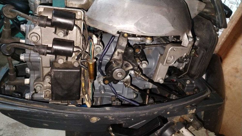 YAMAHA 25 тали матор сотилади