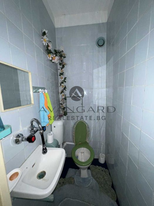 Продава се Тристаен апартамент в Пловдив, Христо Смирненски - 89 кв.м за 1261 €/кв.м - Снимка #6