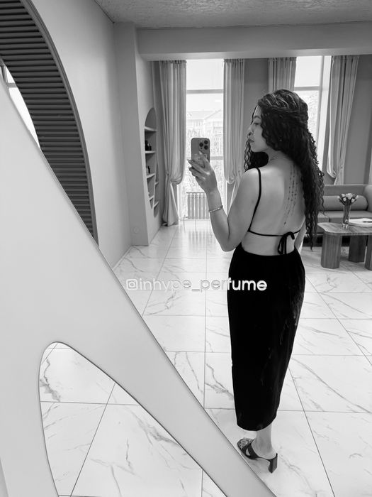 Продам платье с открытой спиной