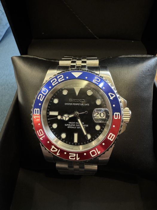 Seiko Mods | Nautilus Pepsi DateJust