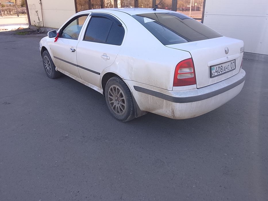 Продам Шкоду Октавия тур
