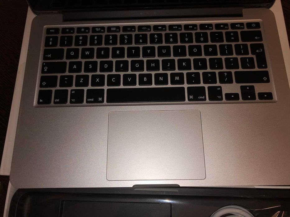 Laptop Apple MacBook PRO RETINA 13-inch