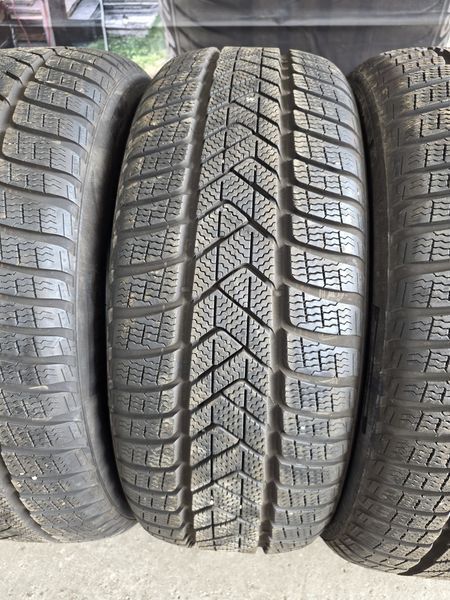 225/55/18 PIRELLI 4бр