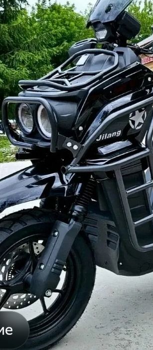 Продам скутер танк понятий новый