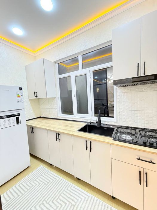 Chilonzor 10 Supper Lyuks kvartira 2v3/4/4