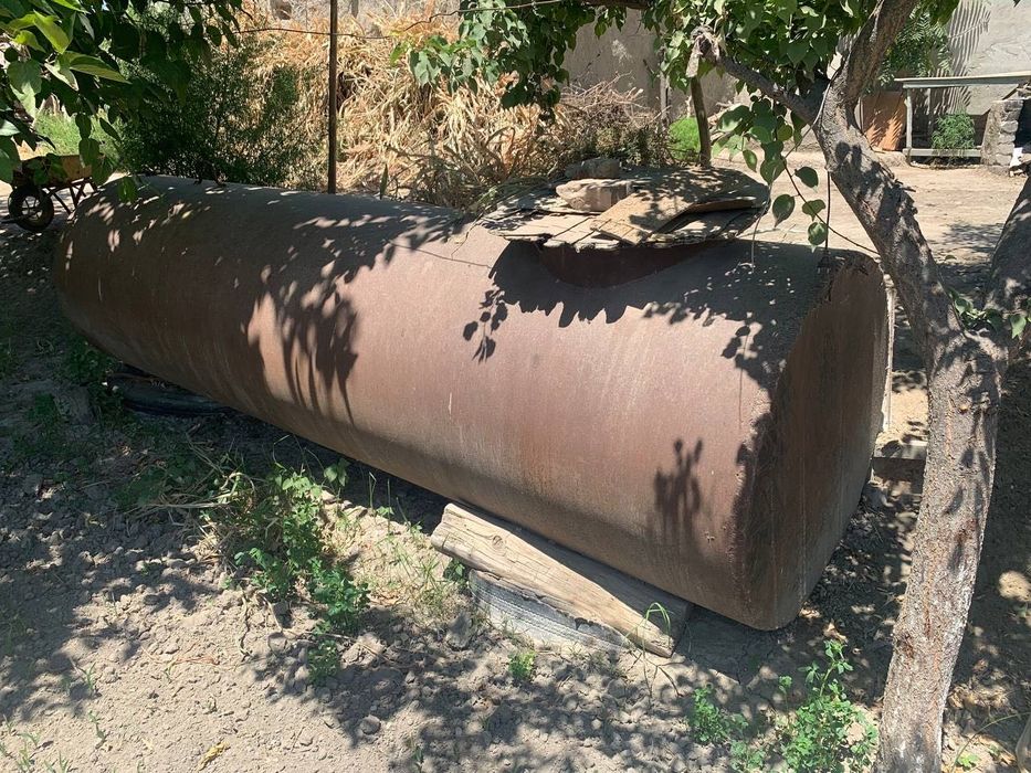 Цистерна железная