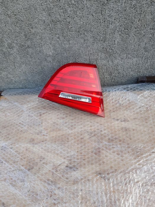 Stop Tripla Lampă stanga pe hayon bmw seria 3  E90 facelift 2009 -2012