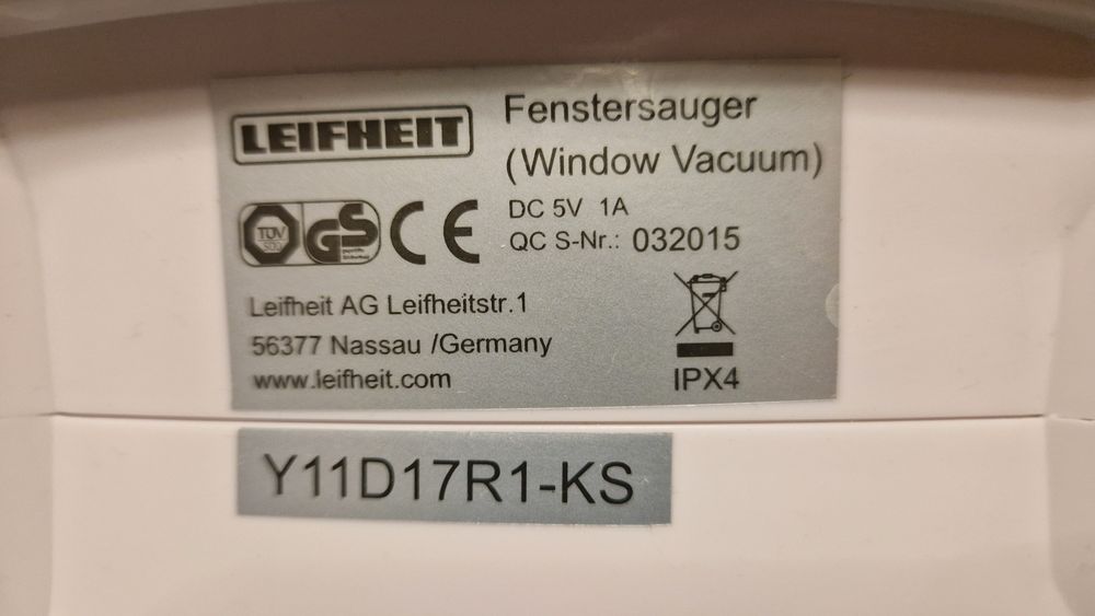 Aspirator portabil geamuri Leifheit + bat extensibil, gresie, faianta,