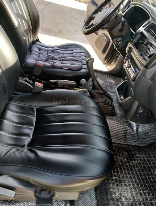 Пикап Mitsubishi L 200