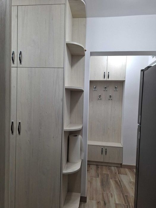 PRIMA INCHIRIERE! Inchiriez garsoniera cf.1 renovata si mobilata gara de sud