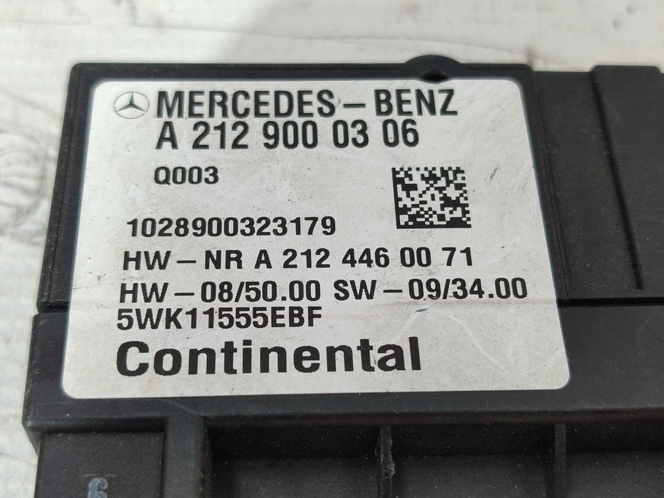 Modul comandă pompă combustibil Mercedes-Benz C W204 COD: A2129000306 2011 / [2007-2014] / (5G3)