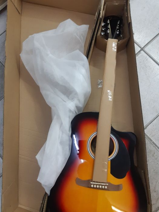 Гитара Fender    продам