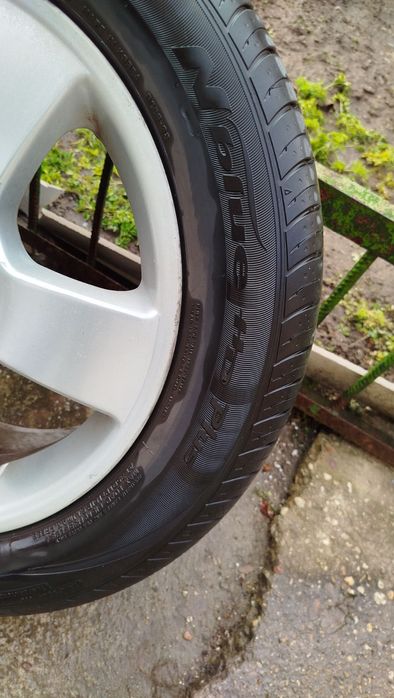 Автомобилни гуми