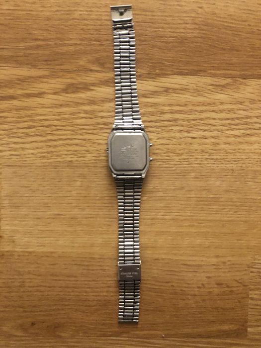 Продам часы Casio