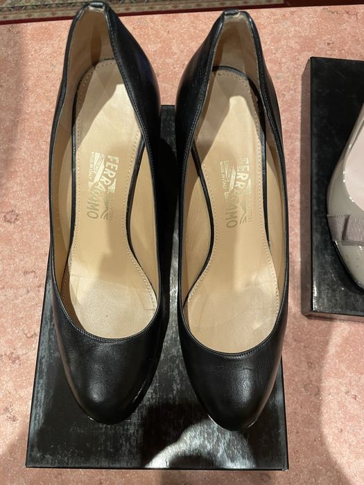 Елегантни обувки Salvatore Ferragamo естествена кожа