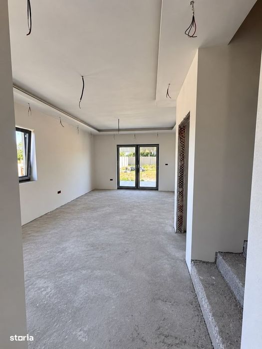 Duplex modern în Moșnița Veche – 365 mp teren 115 mp/utili Comision 0