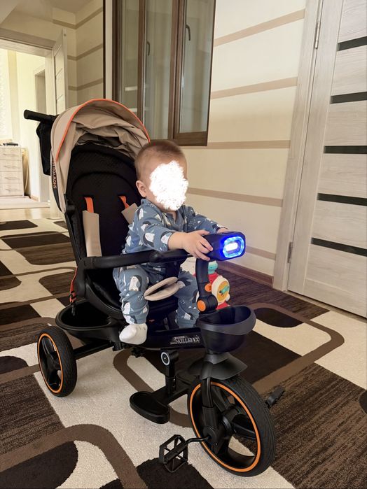 Детский трехколесный велосипед Skillmax (с родительской ручкой)