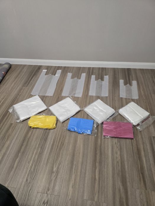 Vand pungi.maieu punga la set, pungi la kg . Pungi transparent. S