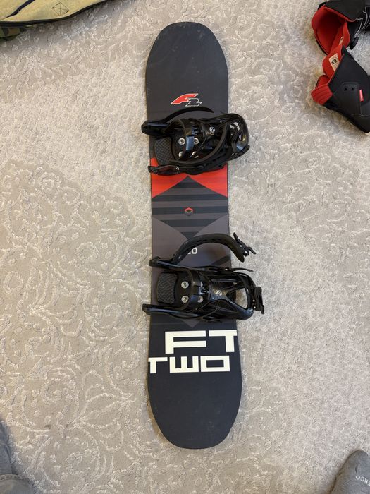 Сноуборд F2 120cm + ботинки