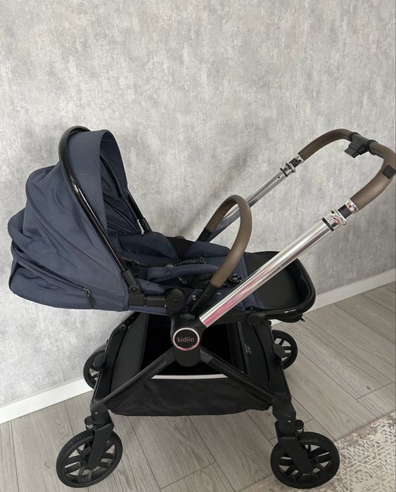 Продам коляску Kidilo