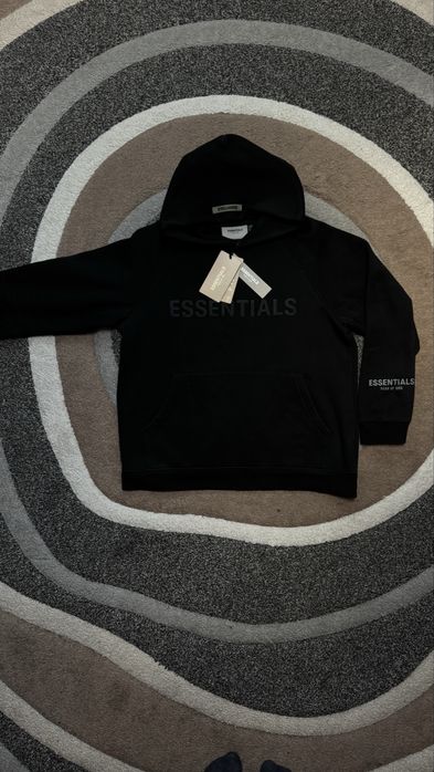 Hanorac Essentials Nou