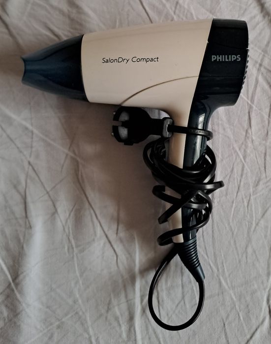 Feon Philips SalonDry compact 1400 W perfect functional
