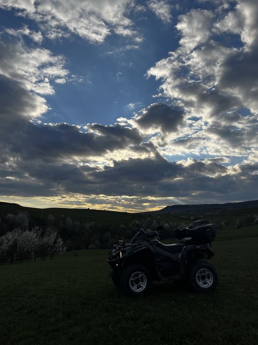 Can-Am Outlander 570