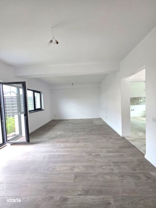 Casa de Vanzare/P+1+M/Bragadiru-Cartierul Independentei