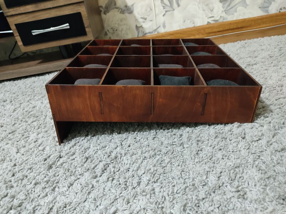 Органайзер для хранения часов-браслетов