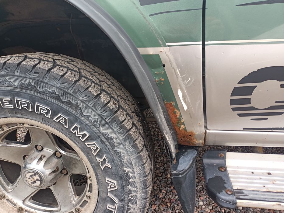 Митсубиси Челленджер