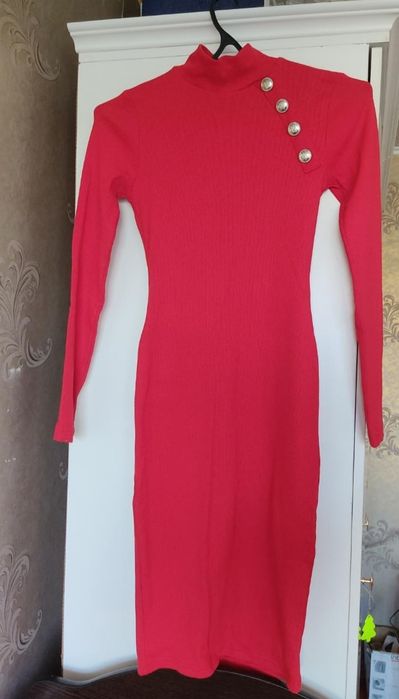 Продам платье. Лапша. Новое.