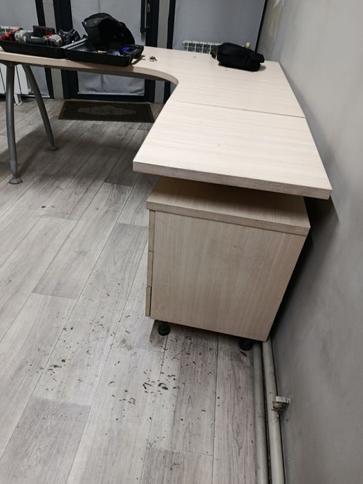 Хороший компьютерный стол
