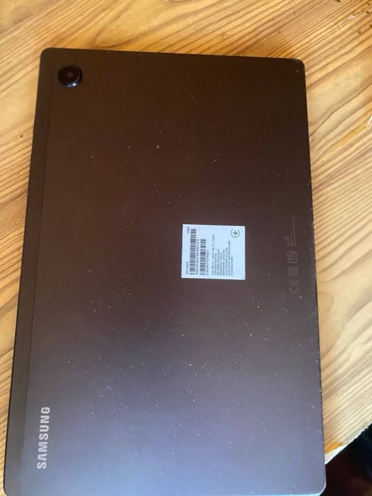 Продам samsung galaxy tab a8