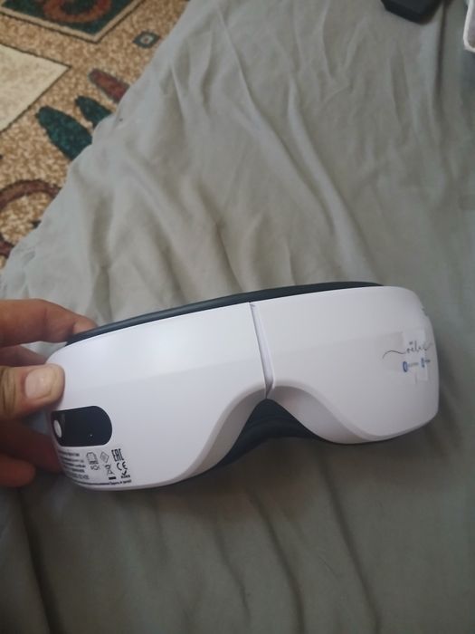 Массажер для глаз