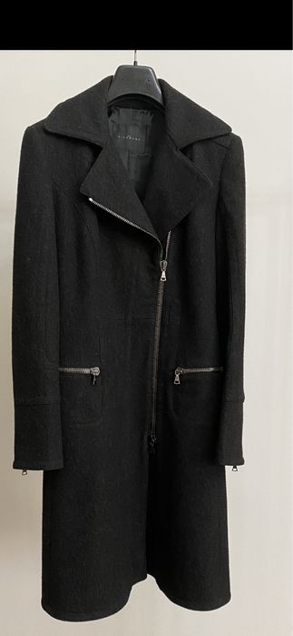 Верхняя женская одежда