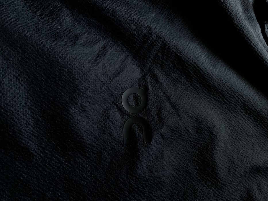 Bluza sport originala On Cloud noua