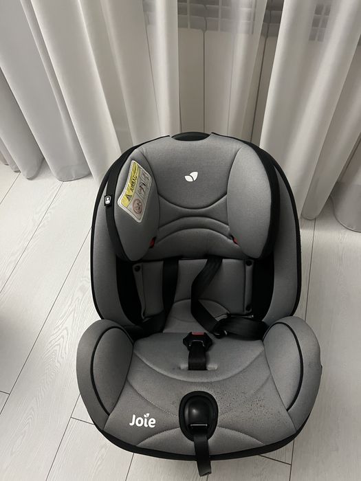 Автокресло Joie
