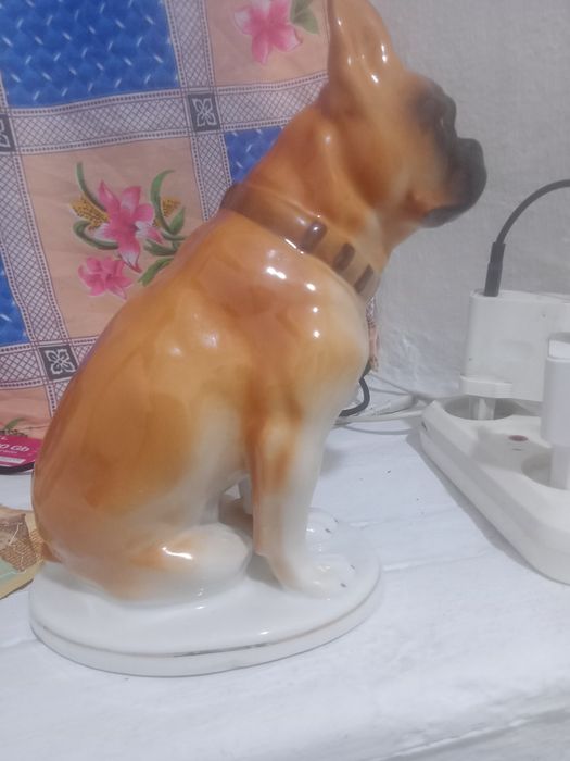 Продам, статуэтку, бульдог.
