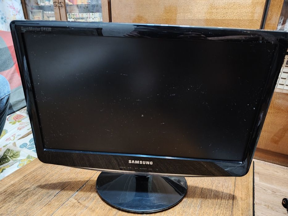 Мониторы LG, Samsung, Brateco, Benq