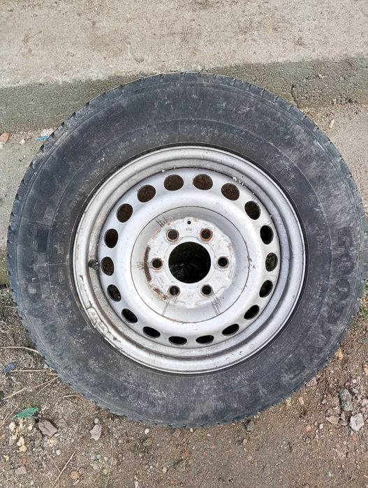Roți Sprinter 205 75 r16c