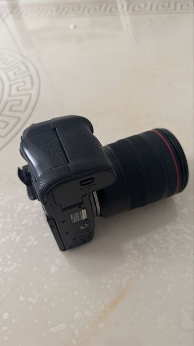Продам без зеркалка Canon R6