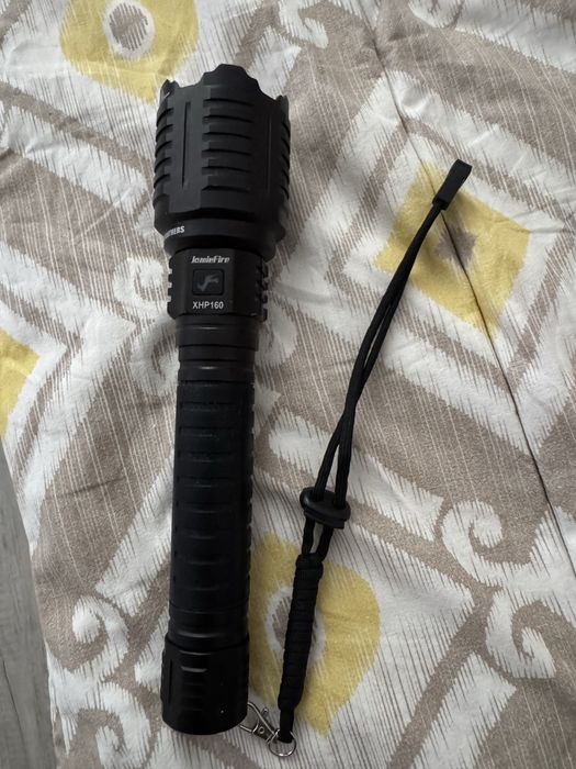 Фонарик для охоты или рыбалки